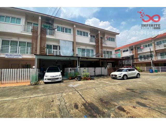 ขายทาวน์เฮ้าส์ 3 ชั้น โฮม อินทาวน์ พหลโยธิน73  ถนนพหลโยธิน