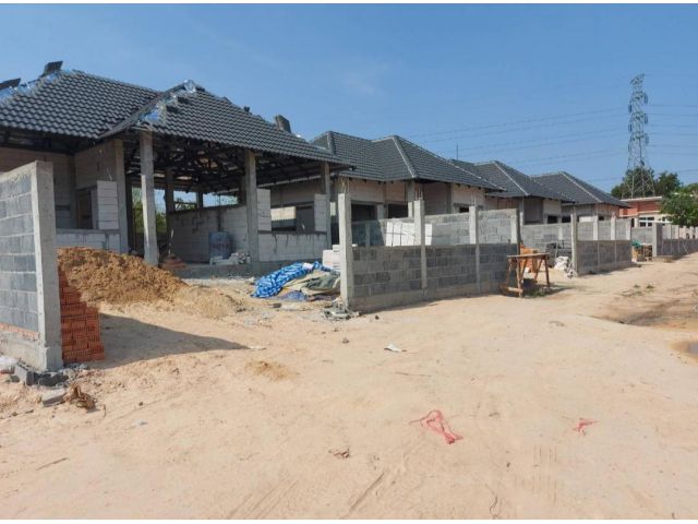 บ้านมีสุขซอยสกุลเงิน/ขามใหญ่ราคา 1 ราคา 1.69 ล้าน