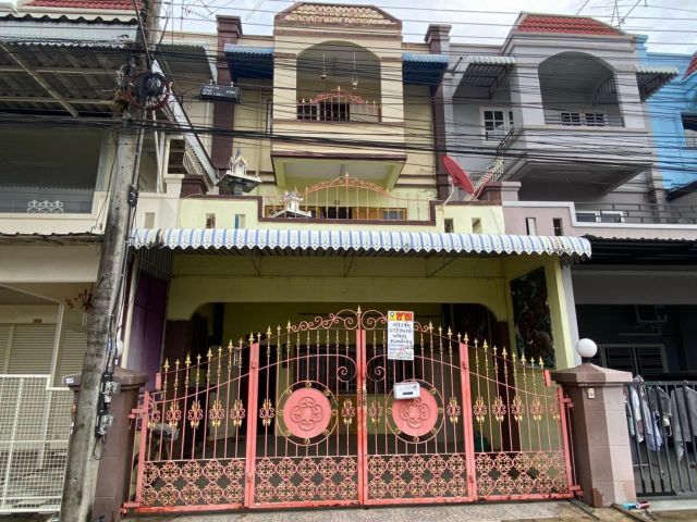 ขายทาวน์เฮ้าส์ 3 ชั้น ซ.รังสิต-นครนายก 8 (คลอง 1) (รหัส202146) ซอย8 ถนนรังสิต-นครนายก ธัญบุรี จ.ปทุมธานี