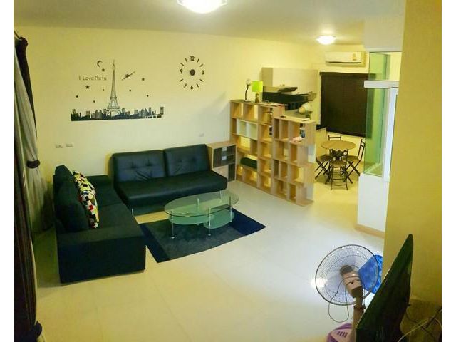 P16  ให้เช่าทาวน์โฮม 2 ชั้น กัสโต้ รามคำแหง GUSTO Townhome ถนนราษฎร์พัฒนา (ซอยมิสทีน) ตกแต่งเฟอร์นิเจอร์ครบเหมาะอยู่อาศั