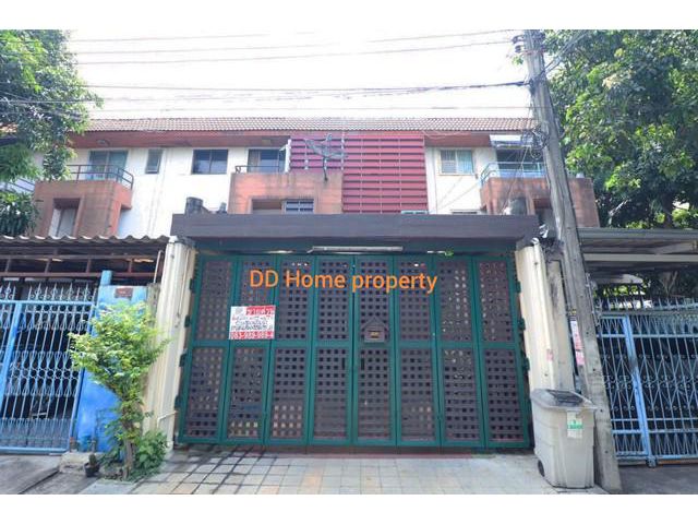 DD00393 ขายทาวน์เฮ้าส์ หมู่บ้านสนามบินน้ำ