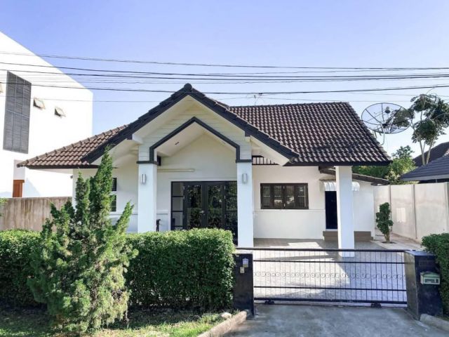 ขายบ้านหางดง ในหมู่บ้านวังตาล เนื้อที่ 60 ตร.ว. ราคา 2.49 ล้าน
