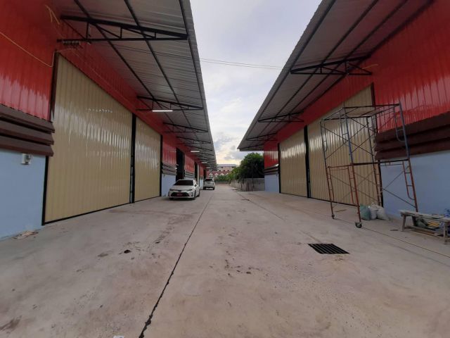MTK014 โกดังให้เช่า  ถ.บางกรวย-ไทรน้อย ต.บางกร่าง อ.เมือง จ.นนทบุรี