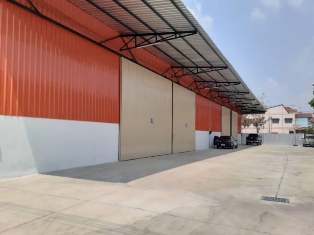 MTK016 โกดังให้เช่า/โรงงานให้เช่า  ขนาด 250 - 300 ตร.ม. ลำลูกกาคลอง 4 หลังบิ๊กซีลำลูกกาคลองสี่ อ.ลำลูกก