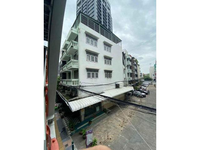 ขายอาคาร 2 คูหา 6 ชั้น 39 ตรว. ติด BTS สะพานควาย