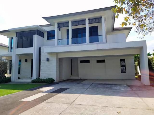ขายบ้านเดี่ยวหมู่บ้านลดาวัลย์รัตนาธิเบศร์โครงการหรูแบบ exclusive ติดถนนรัตนาธิเบศร์ ใกล้MRTบางรักน้อยท่าอิฐ