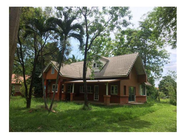 ขายบ้านพร้อมที่ดิน 174 วา 2 นอน 2 น้ำ พื้นที่ใช้สอย 78 ตร.ม. ด้านหลังติดคลองลำราง ขายด่วนลดราคาเหลือเพียง 4 ล้าน