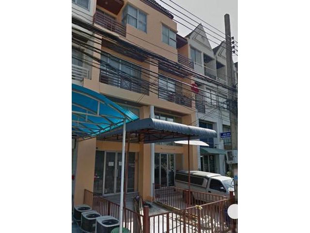 ให้เช่าอาคารพาณิชย์ 3 ชั้นย่านทาวน์อินทาวน์