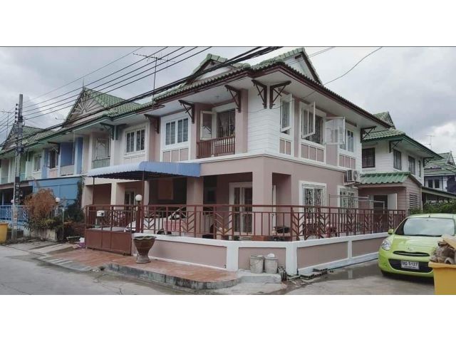 ขายบ้าน 2 ชั้น  หมู่บ้าน พฤกษา 10 ไทรน้อย นนทบุรี