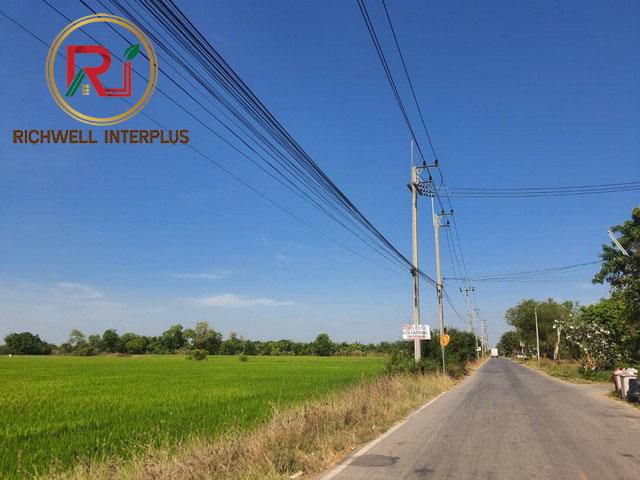 ที่ดินแบ่งขายบางน้ำเปรี้ยว 9 ไร่ ติดถ.ซอยศาลาแดง 4 ใกล้ถ.เส้น 304 - 2 กม. จ.ฉะเชิงเทรา