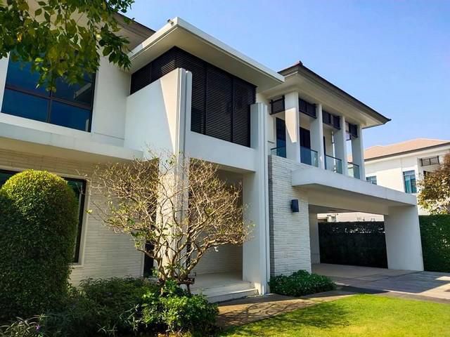 ขายบ้านเดี่ยวหมู่บ้านลดาวัลย์รัตนาธิเบศร์ ติดถนนรัตนาธิเบศร์ ใกล้MRTบางรักน้อยท่าอิฐ จ.นนทบุรี ราคา 46 ล้าน โครงการหรูแบ
