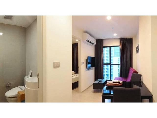 ให้เช่า Rhythm Asoke2 ชั้น24 เฟอร์ครบ