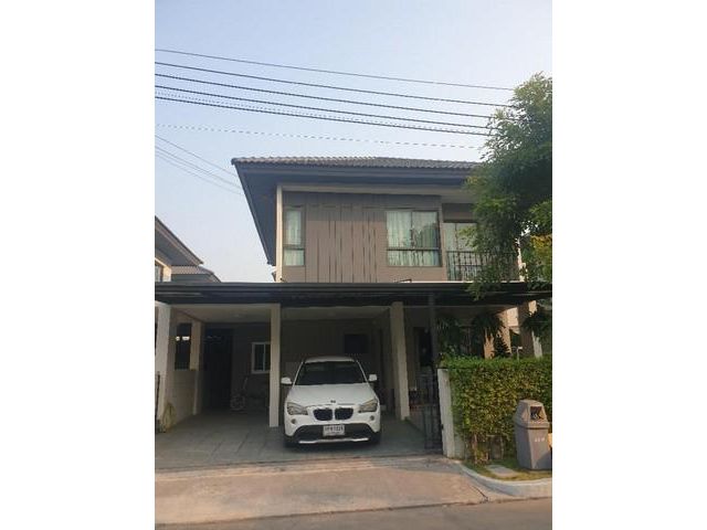 ขายบ้านแฝด 2 ชั้น หน้าบ้านไม่ติดใคร หมู่บ้าน บ้านกลางเมือง the edition พระราม9-อ่อนนุช