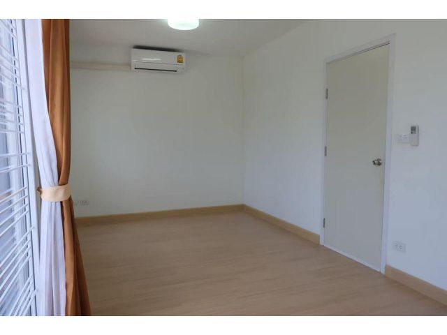 ให้เช่าทาวน์โฮม หมู่บ้าน The connect แบริ่ง สุขุมวิท