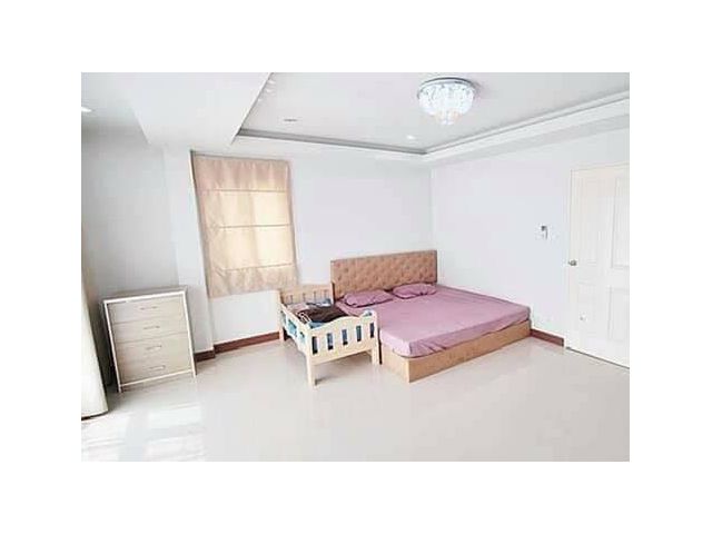ขายทาว์นโฮม หมู่บ้านแกรนด์ วิสดอม บางขุนเทียน