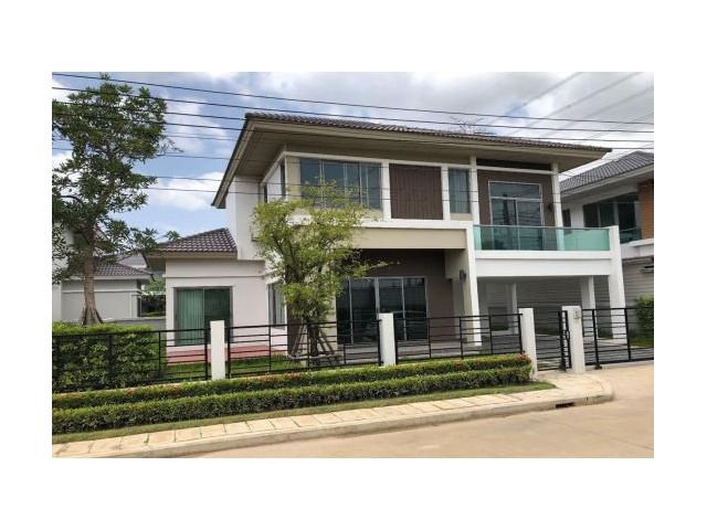 ขายบ้านเดี่ยว 2 ชั้น หมู่บ้านเฟอร์เฟคเพลส กรีฑา บ้านใหม่ไม่เคยเข้าอยู่ พระราม9-กรุงเทพ