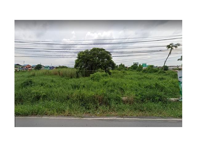 ขายที่ดินเปล่า ถนนสะพานนนทบุรี – บางบัวทอง วาละ 32,500 บาท เหมาะสำหรับทำหมู่บ้าน