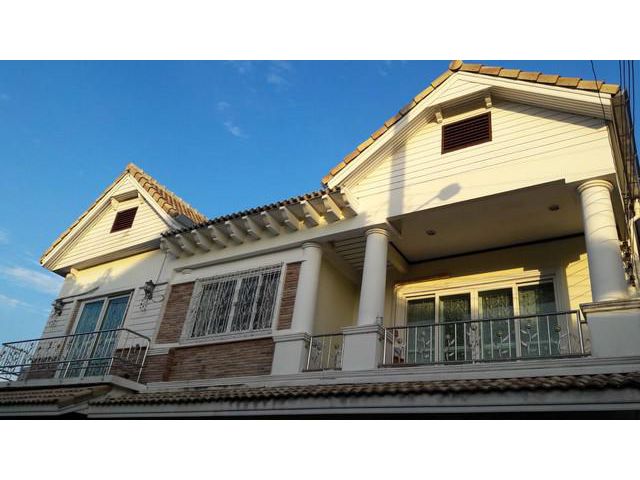 ให้เช่าบ้านทาวน์เฮ้า 2 ชั้น  ซอยรามคำแหง 68