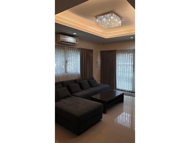 ให้เช่าบ้านเดี่ยวสุขาภิบาล-รามอินทรา  พื้นที่ 99 ตร.วา พื้นที่ใช้สอย 250 ตร.ม.