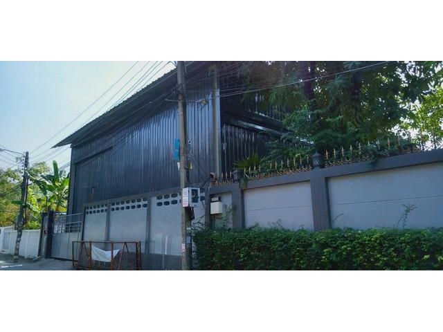 PpB21 ด่วน ให้เช่าโกดัง ลาดพร้าว71 ใกล้เลียบด่วนเอกมัย รามอินทรา เขตลาดพร้าว