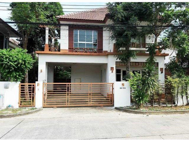 ให้เช่าบ้านเดี่ยว หมู่บ้านเอโทล มัลดีฟส์ ปาล์ม