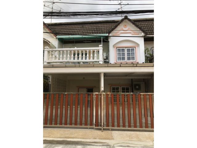 ให้เช่า ทาวน์เฮ้าส์ หลังใหญ่ อุดมสุข 51 สวนหลวง