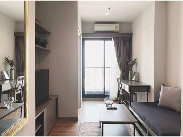 รหัสทรัพย์ B4983 ให้เช่า CHAPTER ONE MIDTOWN ลาดพร้าว 24 (ห้องสวย เฟอร์นิเจอร์ครบ พร้อมเข้าอยู่)