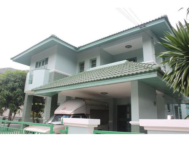 หมู่บ้านกรีนวิลล์  ซ.สามวา 11