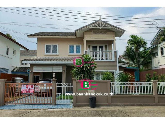 บ้านเดี่ยว 2 ชั้น ม.บ้านฟ้าปิยรมย์ เฟส 6 พฤกษ์วนา เนื้อที่ 53 ตรว. ถนนลำลูกกา จ.ปทุมธานี