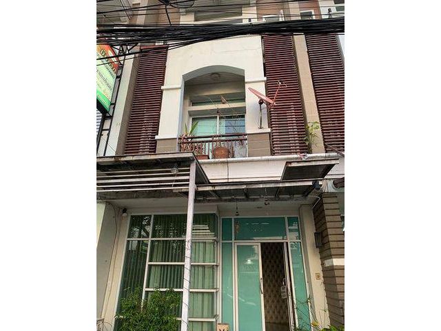 ให้เช่าโฮมออฟฟิศ  Premium place ซ.มัยลาภ  ลาดพร้าว