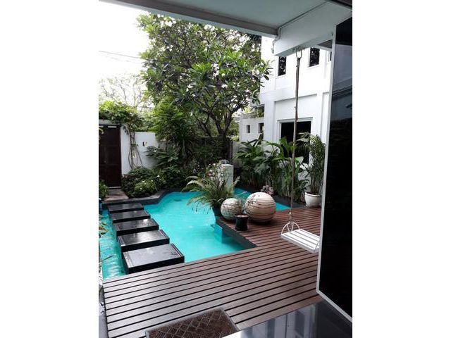 ขายบ้านสวยตกแต่งโมเดิร์นพร้อมอยู่ เข้าซอยจากถนนนวมินทร์ 57 เพียง 50 เมตร 75 ตรว. 400 ตรม.