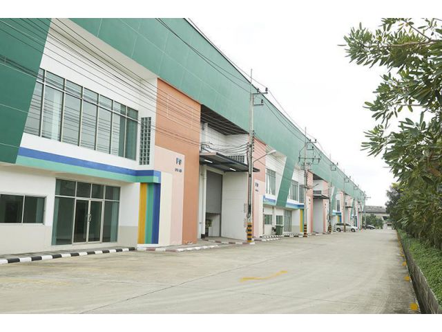 PL130W130 ให้เช่าโกดัง อาคาร D,E,F พท. 530 ตร.ม. ใหม่ ตรงข้าม กับ Central มหาชัย ราคาถูก