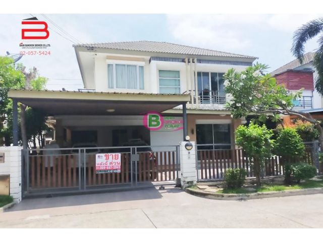 บ้านเดี่ยว 2 ชั้น ม.ไลฟ์ บางกอก บูเลอวาร์ด เนื้อที่ 51.8 ตรว. ถนนเพชรเกษม 81