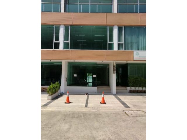ให้เช่าอาคาร 4 ชั้น เหมาะสำหรับทำโฮมออฟฟิศ โครงการ Prime Biz Home ถนนเลียบคลองประปา เมืองทองธานี