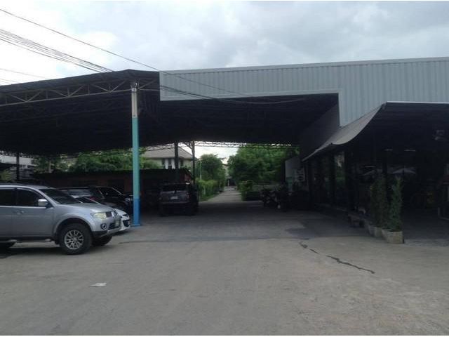 ขายที่ดินติดถนนวิภาวดีขาออก เนื้อที่ 4-3 –17 ไร่