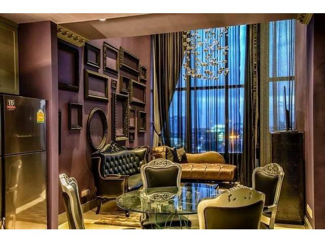 The Emporio Place ดิ เอ็มโพริโอ เพลส ใกล้ BTS