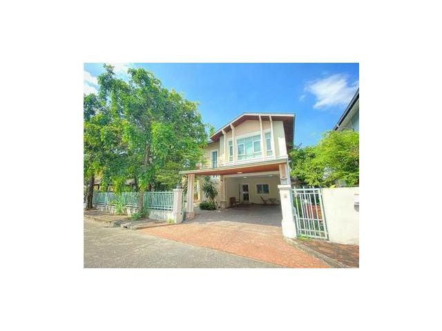 บ้านเดี่ยว 2 ชั้น บ้านปริญสิริ นวลจันทร์
