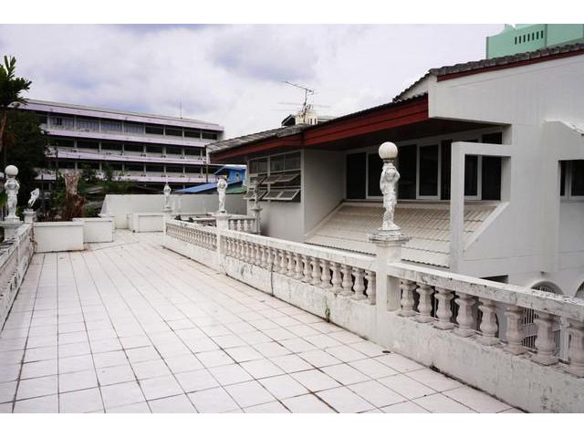 ขายบ้าน 199 ตรว. 5 นอน สุขุมวิท 103 อุดมสุข 30