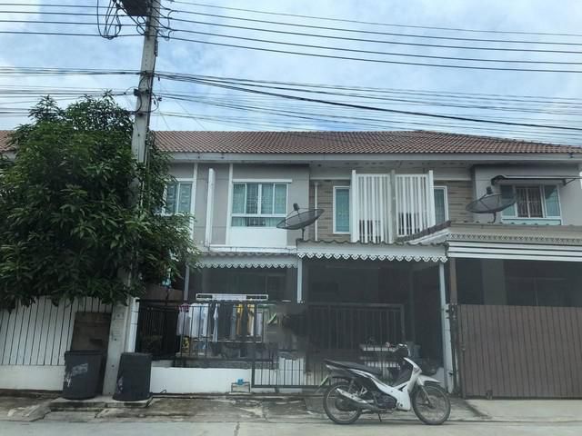 ขาดทุนทาวน์โฮม : พฤกษาวิลล์ 60 ลาดกระบัง-อ่อนนุช