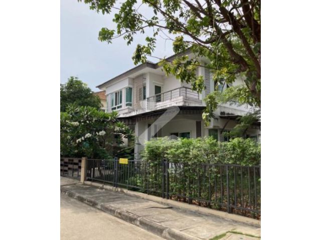 PY62H62  ขายด่วนบ้านเดี่ยวสวยๆหลังมุม พื้นที่ใช้สอยเยอะ  ถนนกาญจนาภิเษก