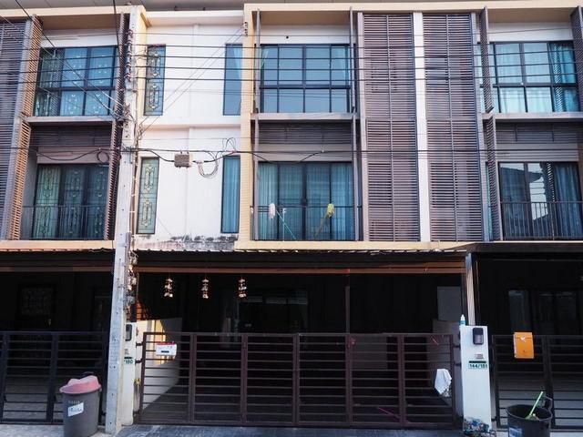 ให้เช่าทาวน์โฮม 3ชั้น The Connect Up3  บางแค