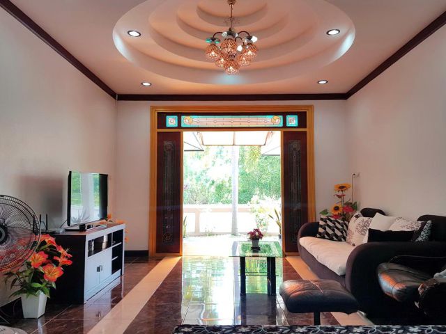 ขายบ้านพร้อมที่ดิน 3 ห้องนอน - บ้านเพและหาดแม่รำพึงระยอง ราคา 3,690,000 บาท