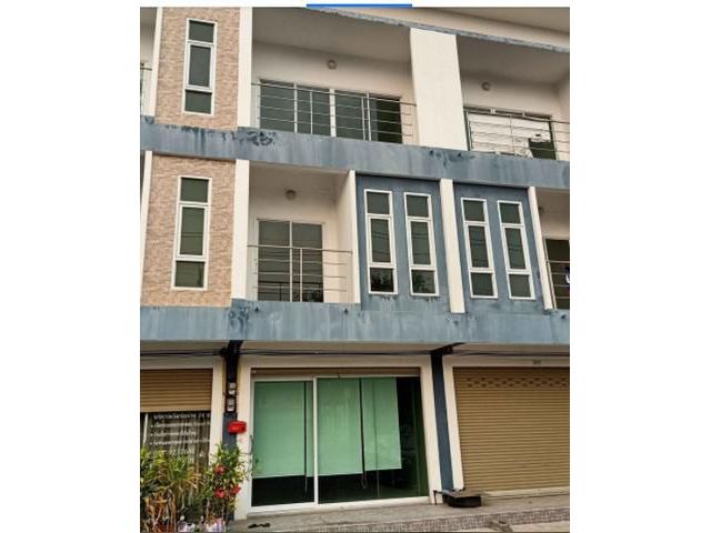 ให้เช่าอาคารพาณิชย์ 3 ชั้น ใกล้ ม.เกษตร ศรีราชา
