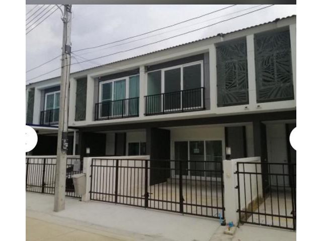 ให้เช่าทาวน์โฮม2 ชั้น พรีโม่ รัตนาธิเบศร์