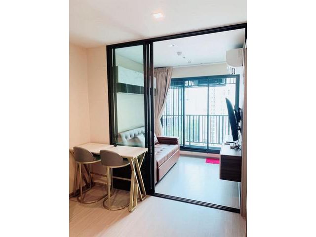 SUAE088 ปล่อยเช่าคอนโด ไลฟ์ลาดพร้าว ห้องใหม่สะอาด