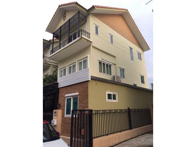 ขายโฮมออฟฟิศ 3 ชั้นซอยราชพฤกษ์ นนทบุรี 1