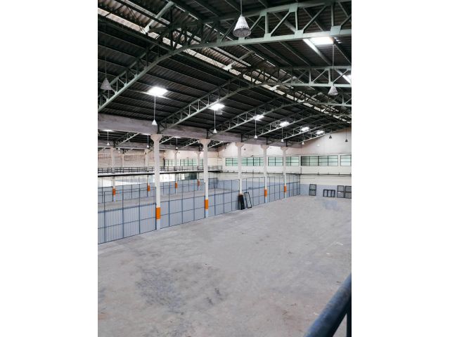 RR146 ให้เช่าโกดัง 500-1500 ตรม รามอินทรา ติดถนนพระยาสุเรน คลองสามวา ค่าเช่าถูก