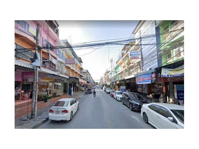 ขายด่วน ที่ดินเปล่าสำหรับทำบ้านหรู ถนนรามคำแหง