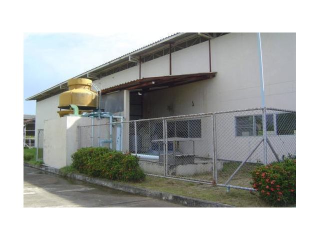 PR241ขายให้เช่าโรงงาน พนัสนิคม ชลบรี โรงงานสภาพใหม่ เนื้อที่อาคารโรงงาน  1,550 ตรม เนื้อที่โดยรวมโรงงาน 13 ไร่ 1 งาน 71