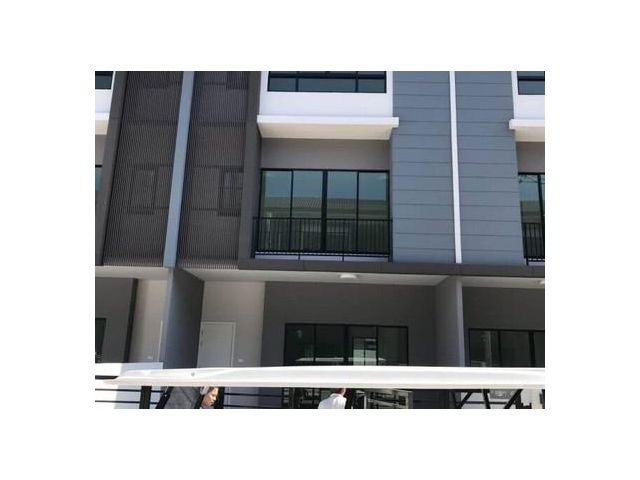 ให้เช่าทาวน์โฮม3 ชั้น เดอะคอนเนคอัพ3 ลาดพร้าว